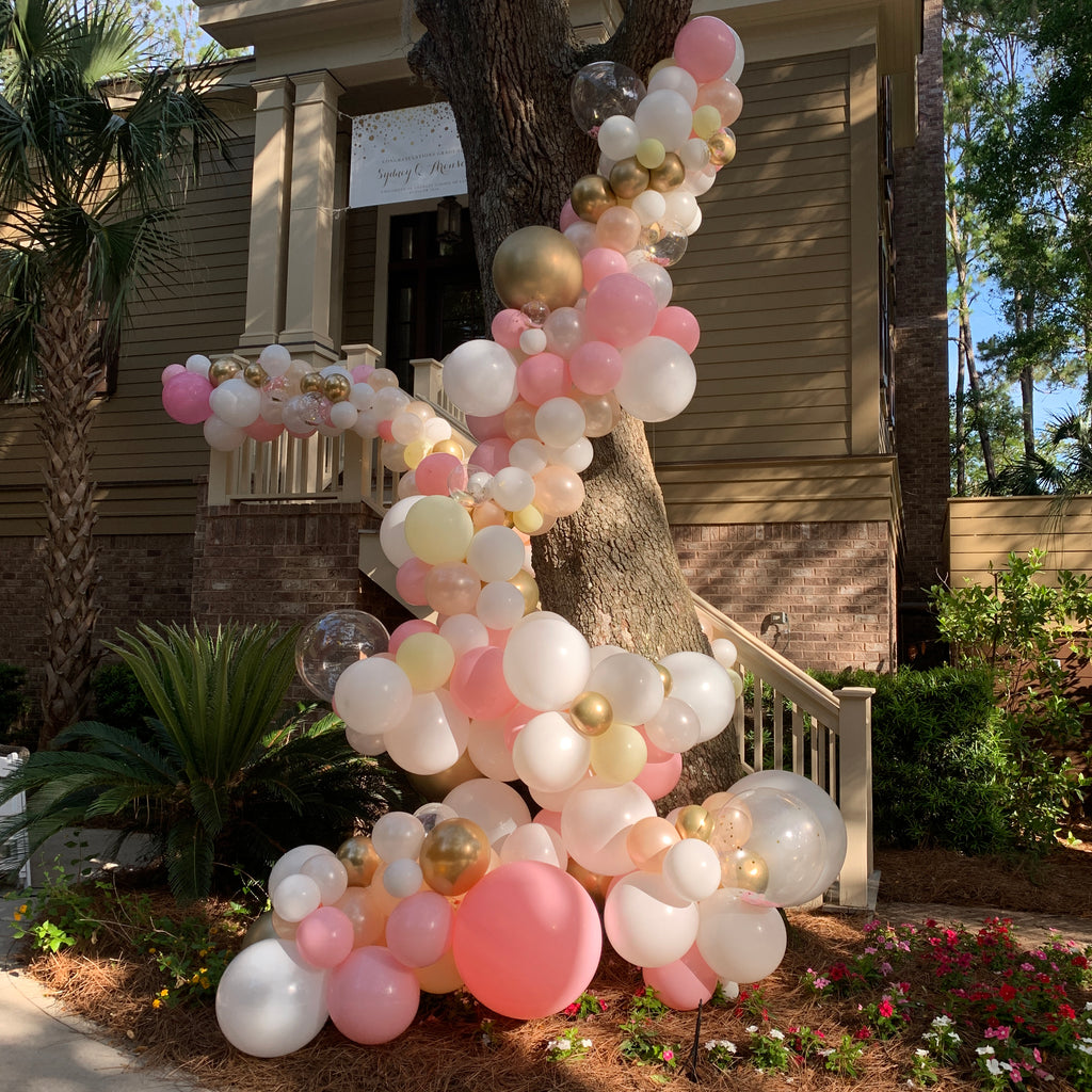 Ivory Lace Latex Balloon (11 Inch)