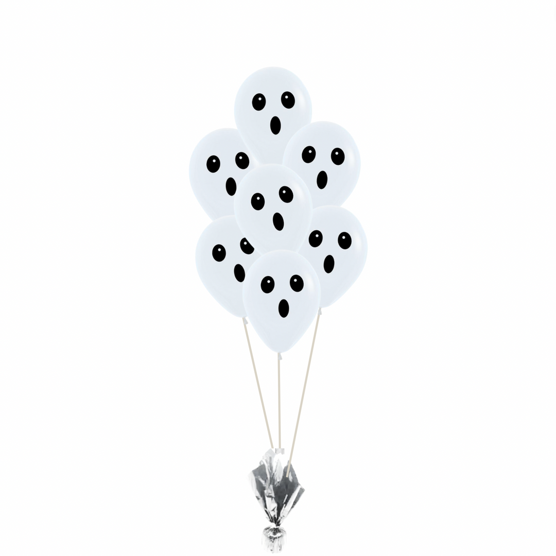 This cute bouquet of 7 little ghosts are sure to cheer up any recipient or add a spooky element to your halloween party.