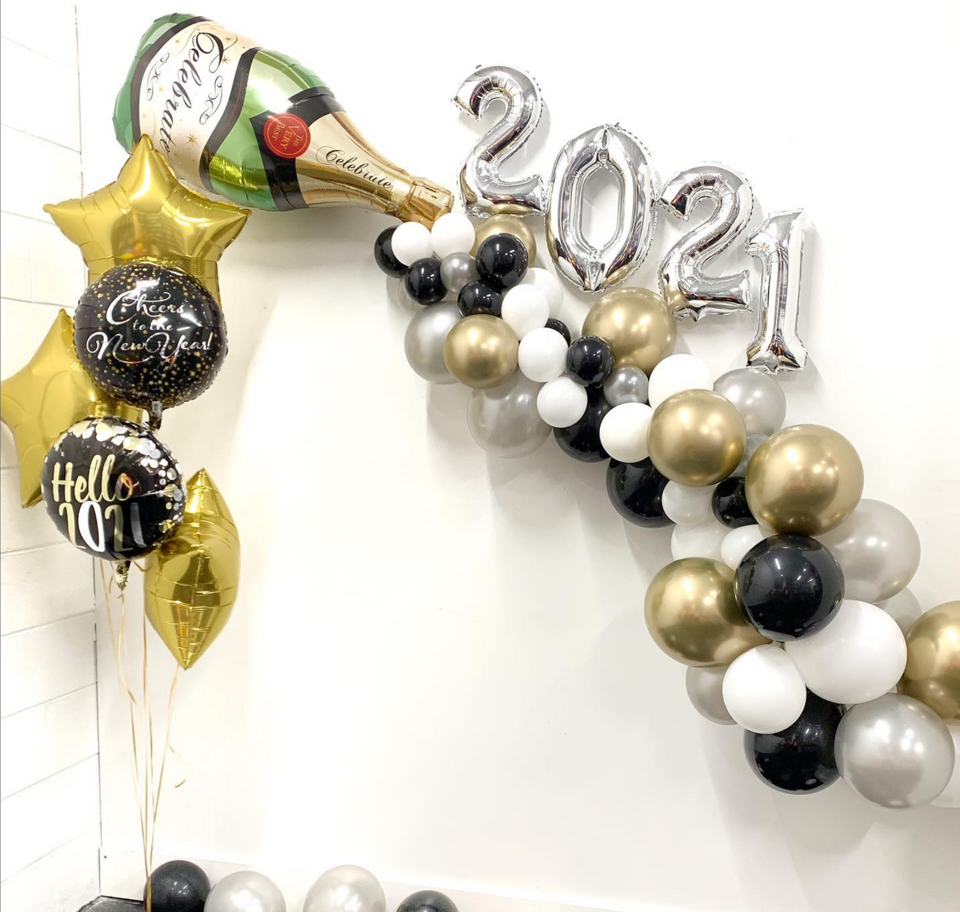 Elegant Ages Garlands