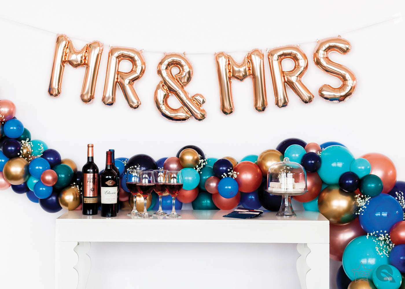 Air-filled, Non-floating MR(S) and MR(S) Wedding Balloon Banner Kit